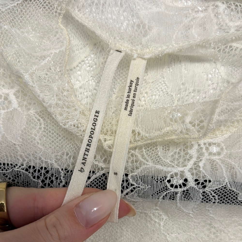 Anthropologie Elegant Cream Lace Women's Top small - Picture 3 of 4